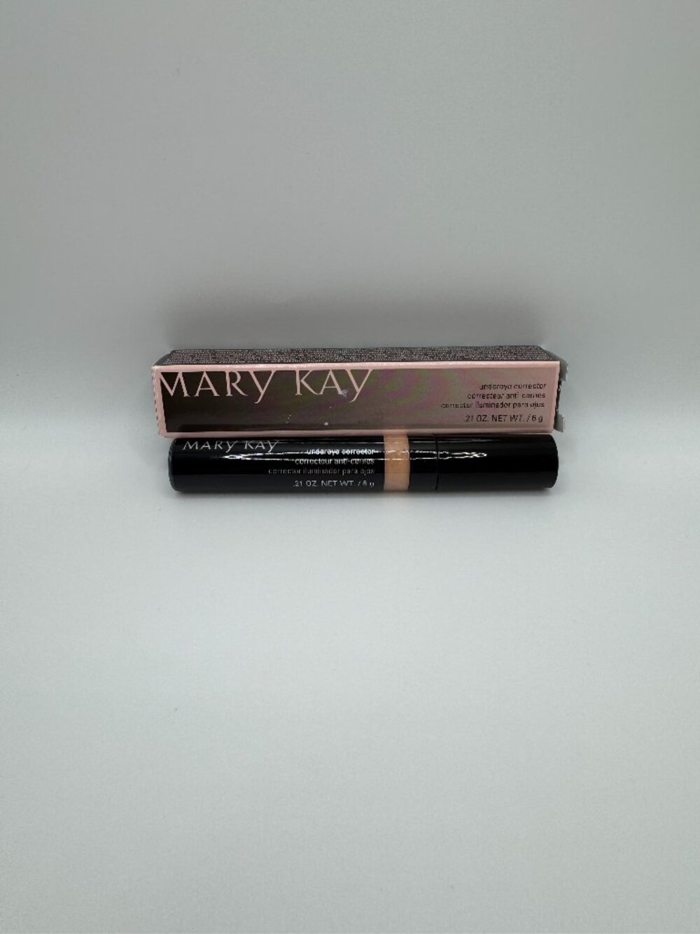 Mary Kay Undereye Corrector ~ #092185 Discontinued NIB!